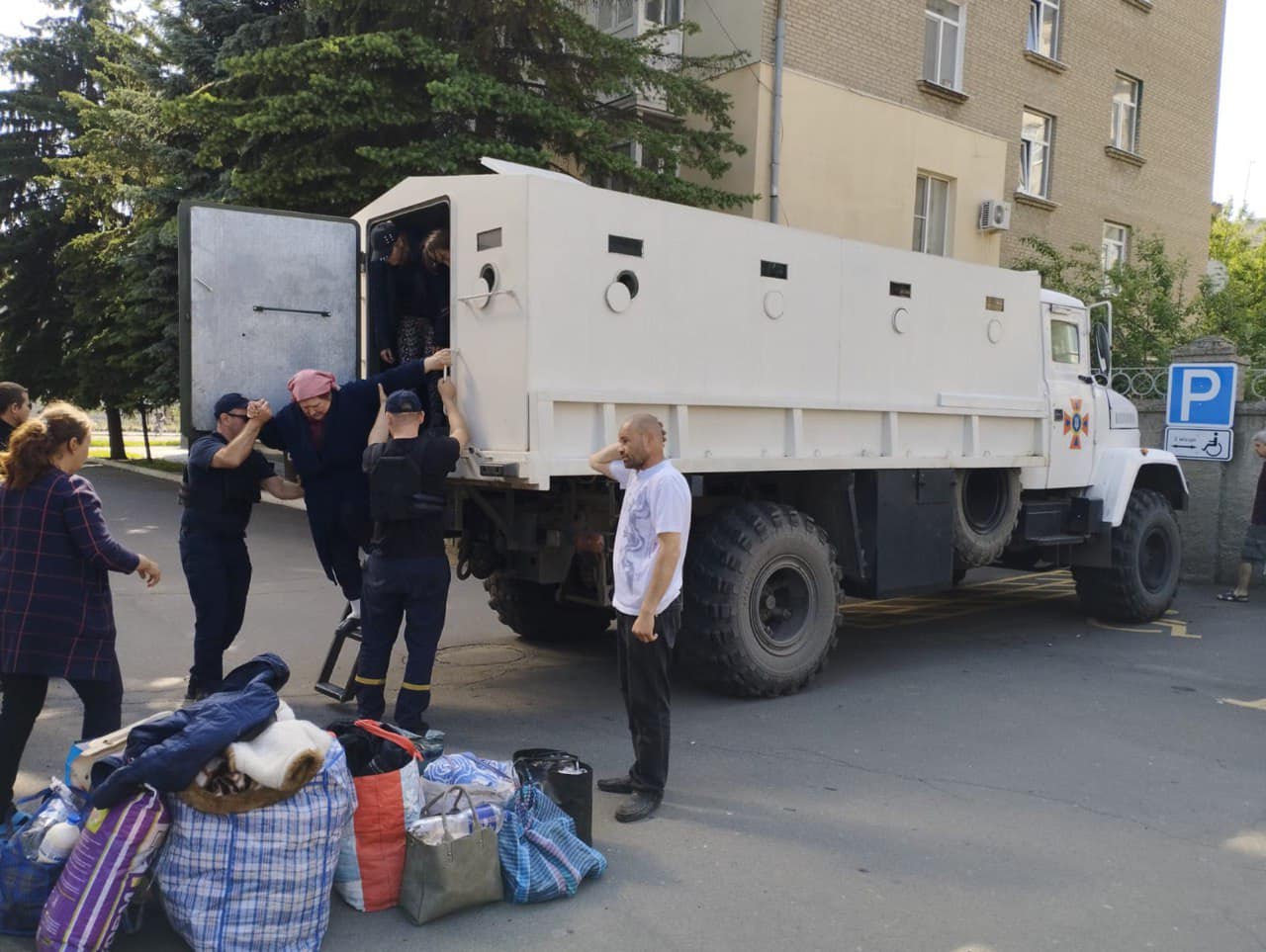 эвакуация гражданских из сел Соледарской громады