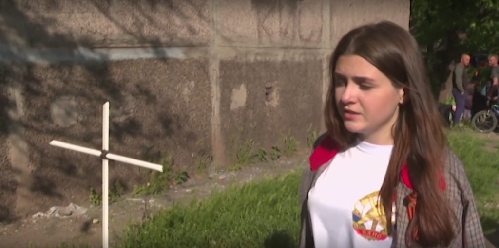 Дівчину, яка допомагає окупантам в Маріуполі, відрахували за це з українського вишу
