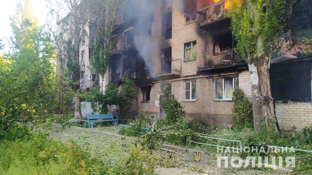 Военные России за сутки обстреляли 11 населенных пунктов Донетчины, есть раненые, — полиция