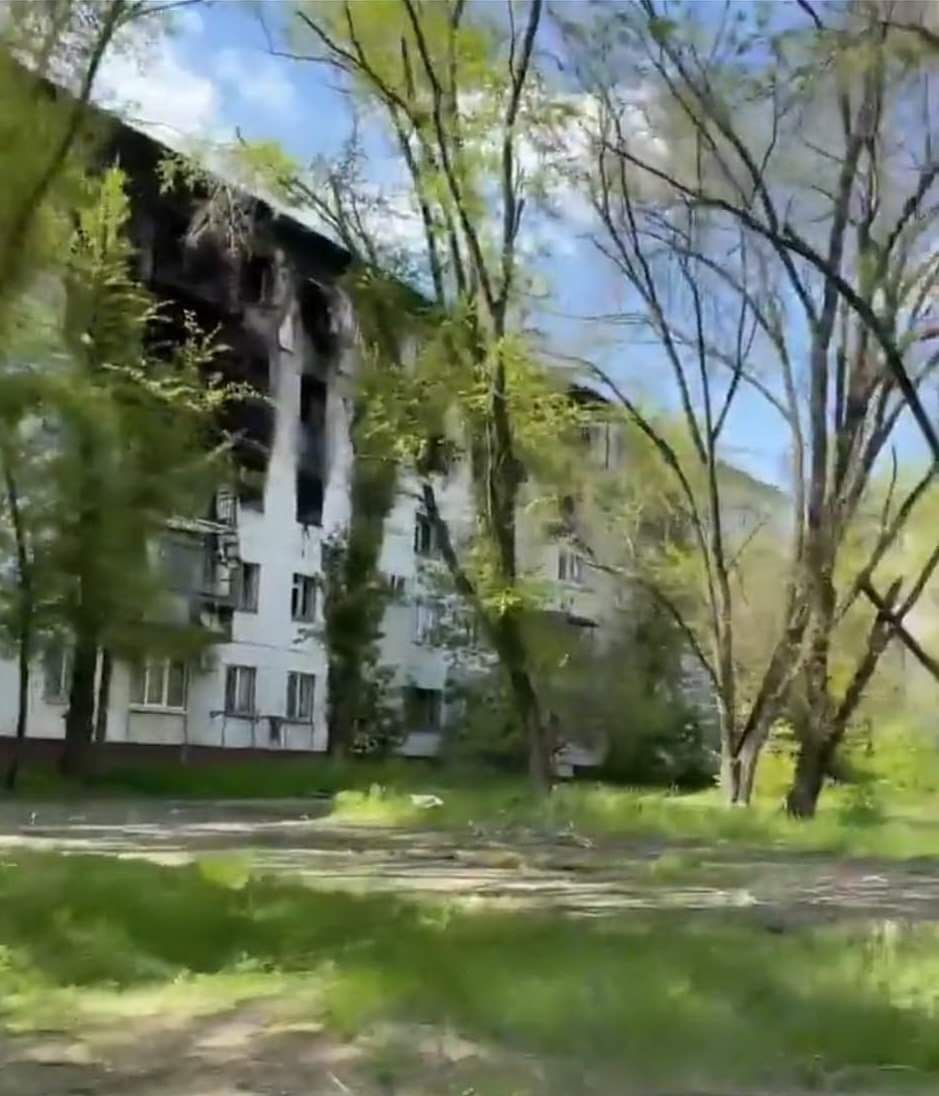 Через обстріли 1 червня понад 50 сімей Луганщини залишилися без даху над головою  1