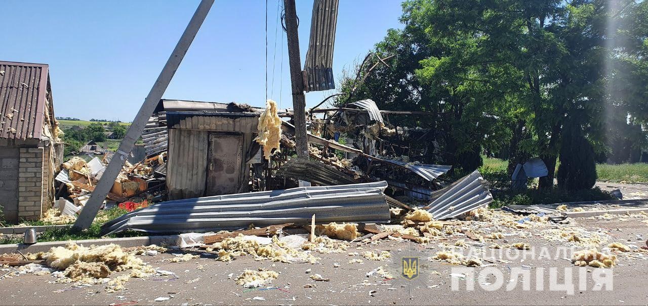 11 июня Россия убила 2 и ранила 10 жителей Донецкой области. За день зафиксировали 7 атак по городам и селам 5
