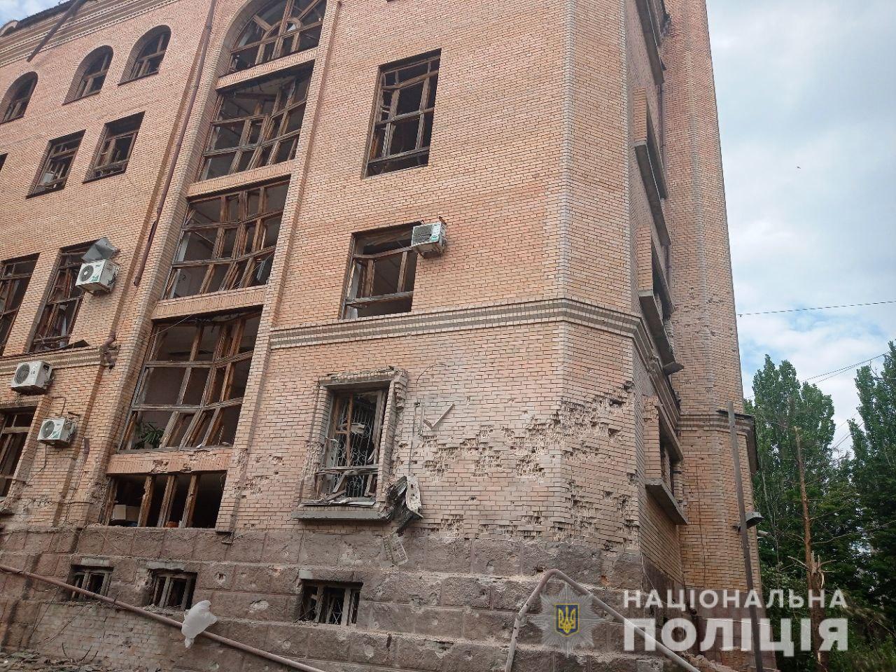 12 июня от обстрелов россиян адали более 40 гражданских объектов, большинство из которых — жилые дома