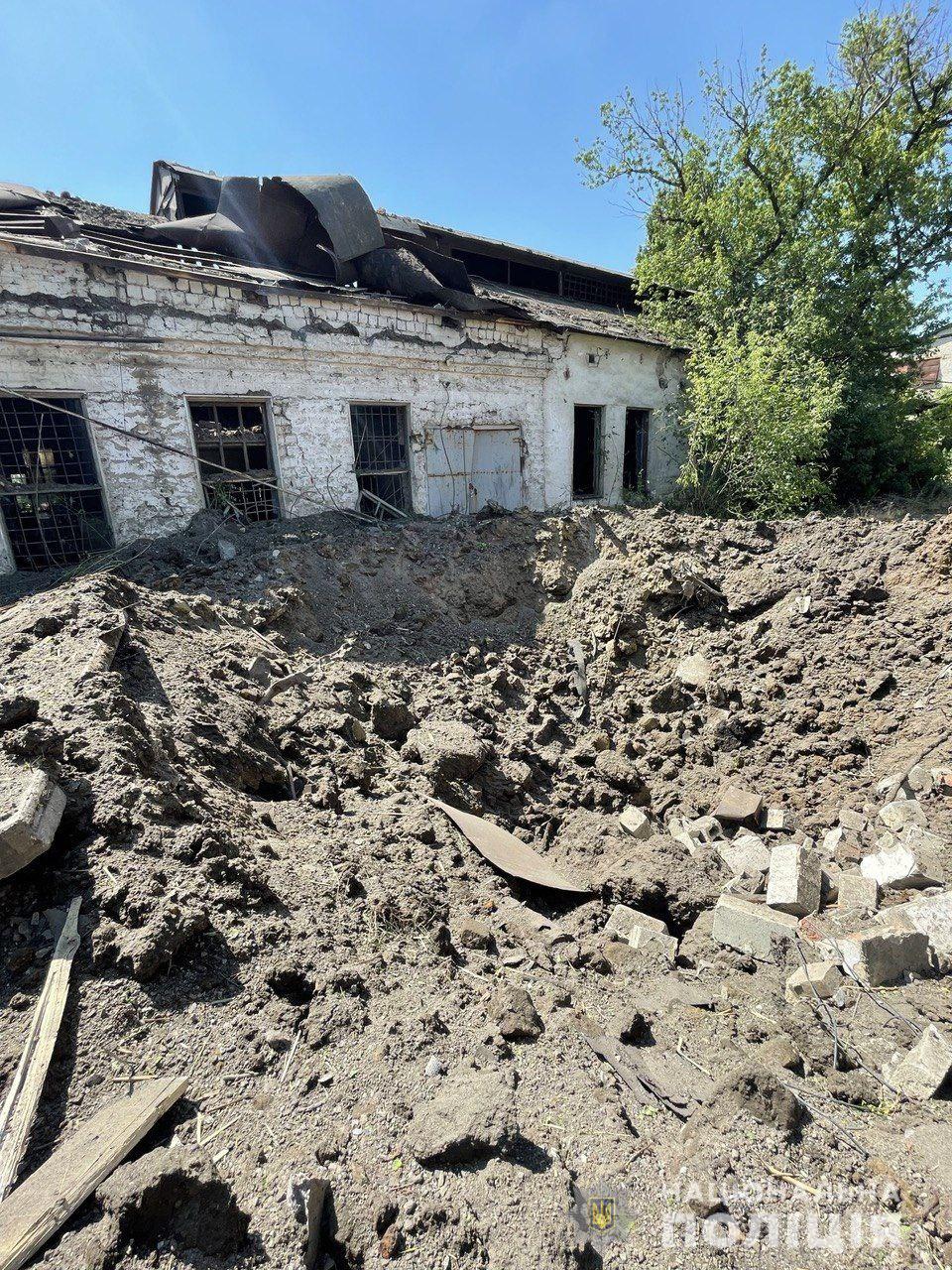 16 міст та селищ Донеччини обстріляли російські військові у понеділок. Де зафіксували обстріли 8