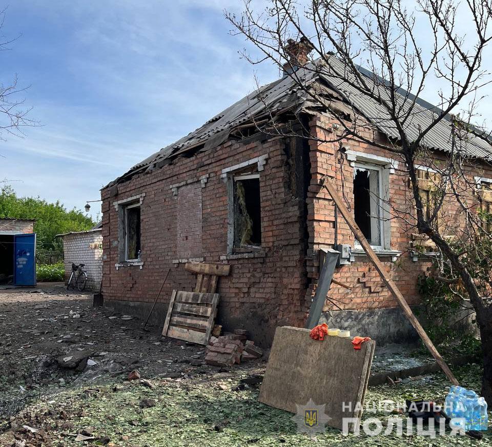 В воскресенье россияне нанесли 20 ударов по Донецкой области. Погиб гражданский, среди раненых есть ребенок 7
