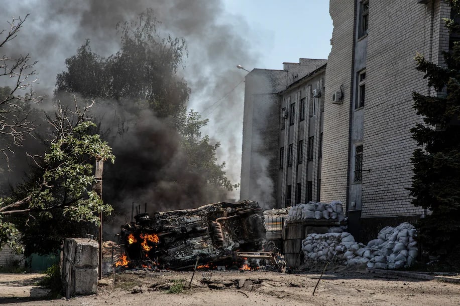 Доба на Луганщині: по Лисичанську росіяни завдали авіаударів, а у Вовчоярівці знищили відділення поліції