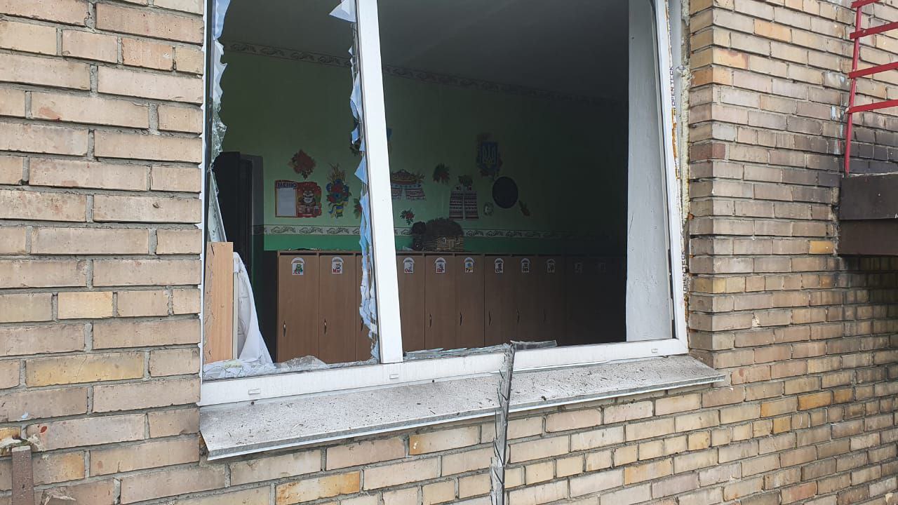 разбомбленный детсад в Максимильяновке Донецкой области