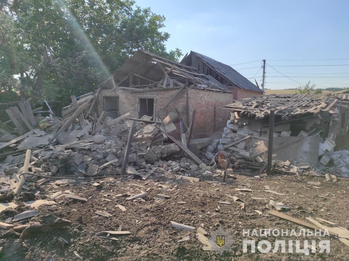 15 июля от обстрелов россиян погибли 7 жителей Донетчины. Разрушены более 50 гражданских объектов 10