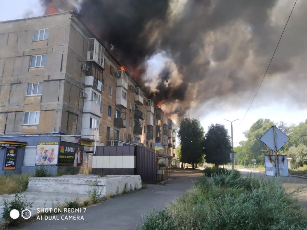 Россияне обстреляли Авдеевку 10 раз в течение суток, убили гражданского и разрушили несколько домов (ФОТО) 2