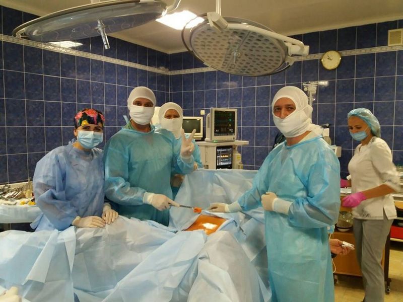 На Донбасі бійцю ЗСУ провели унікальну операцію з видалення нирки в бойових умовах 1