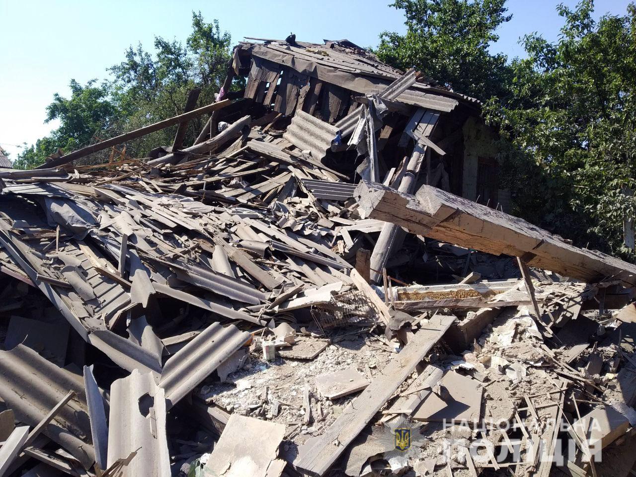 6 июля в Донецкой области разрушили обстрелами еще 47 гражданских зданий (ФОТО) 3