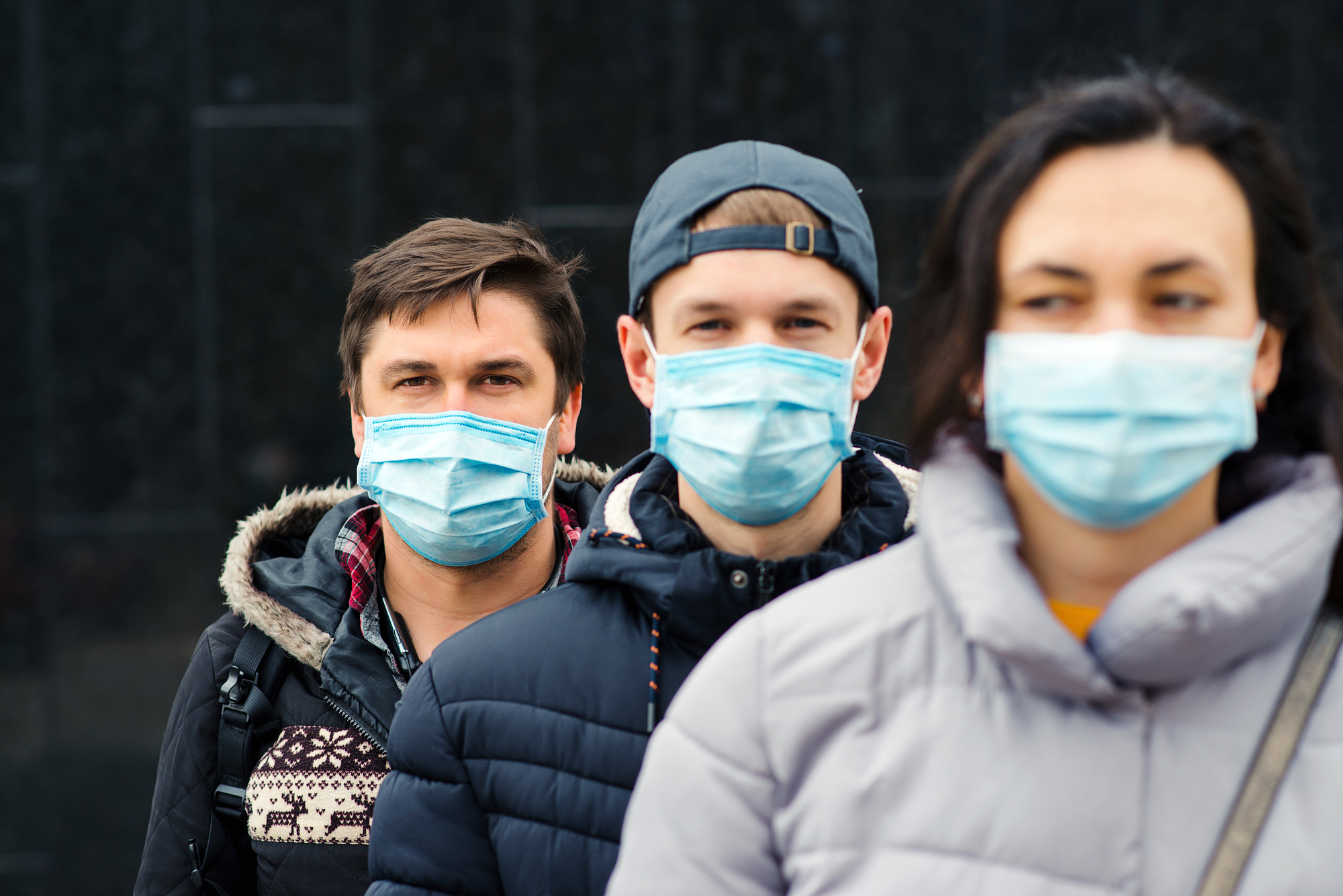 Що сталося з коронавірусом на Донеччині й в Україні та чи багато людей хворіють
