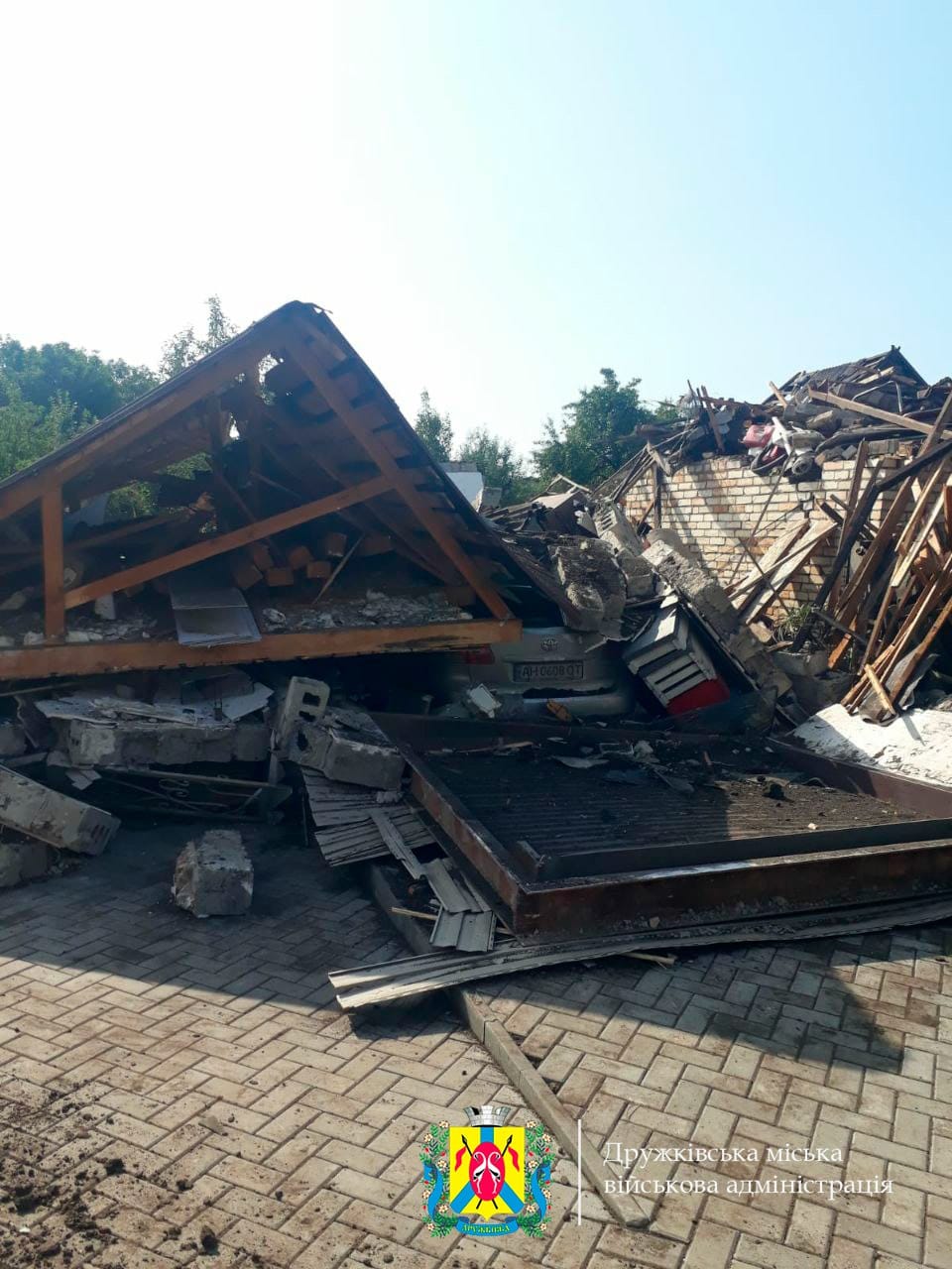 Оккупанты ударили по Дружковке и разрушили 10 гражданских домов (ФОТО, ВИДЕО) 4