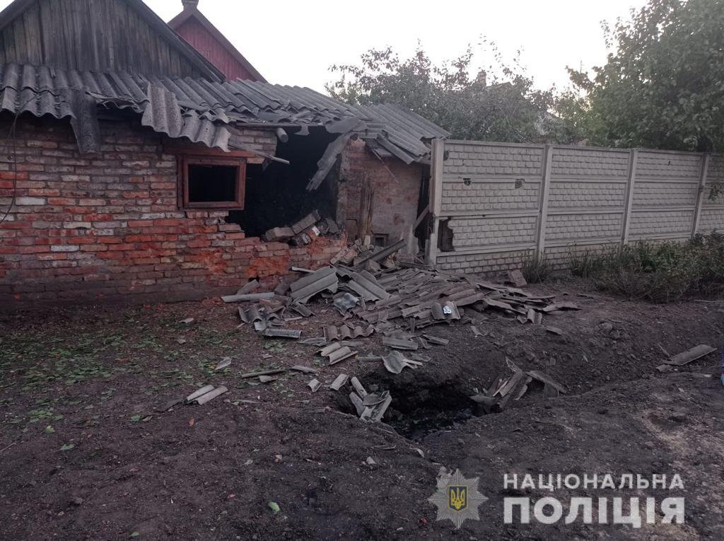 Оккупанты обстреляли 11 населенных пунктов Донетчины в сутки: погиб 1 житель, еще 7 ранены 5
