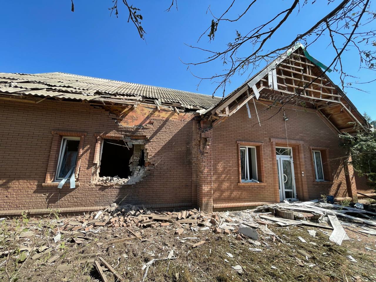 Оккупанты в Славянске разрушили базу украинского Красного Креста 1