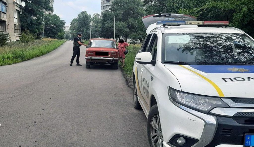 В Торецке за день обнаружили 12 вероятных корректировщиков и коллаборантов РФ, — патрульная полиция (ФОТО)