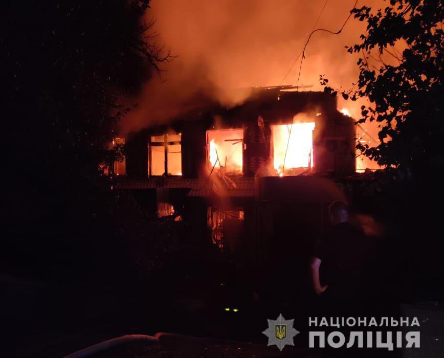 У середу 4 серпня від обстрілів росіян у містах та селах Донецької області загинули 8 людейанти обстріляли 16 населених пунктів Донеччини та вбили 8 людей