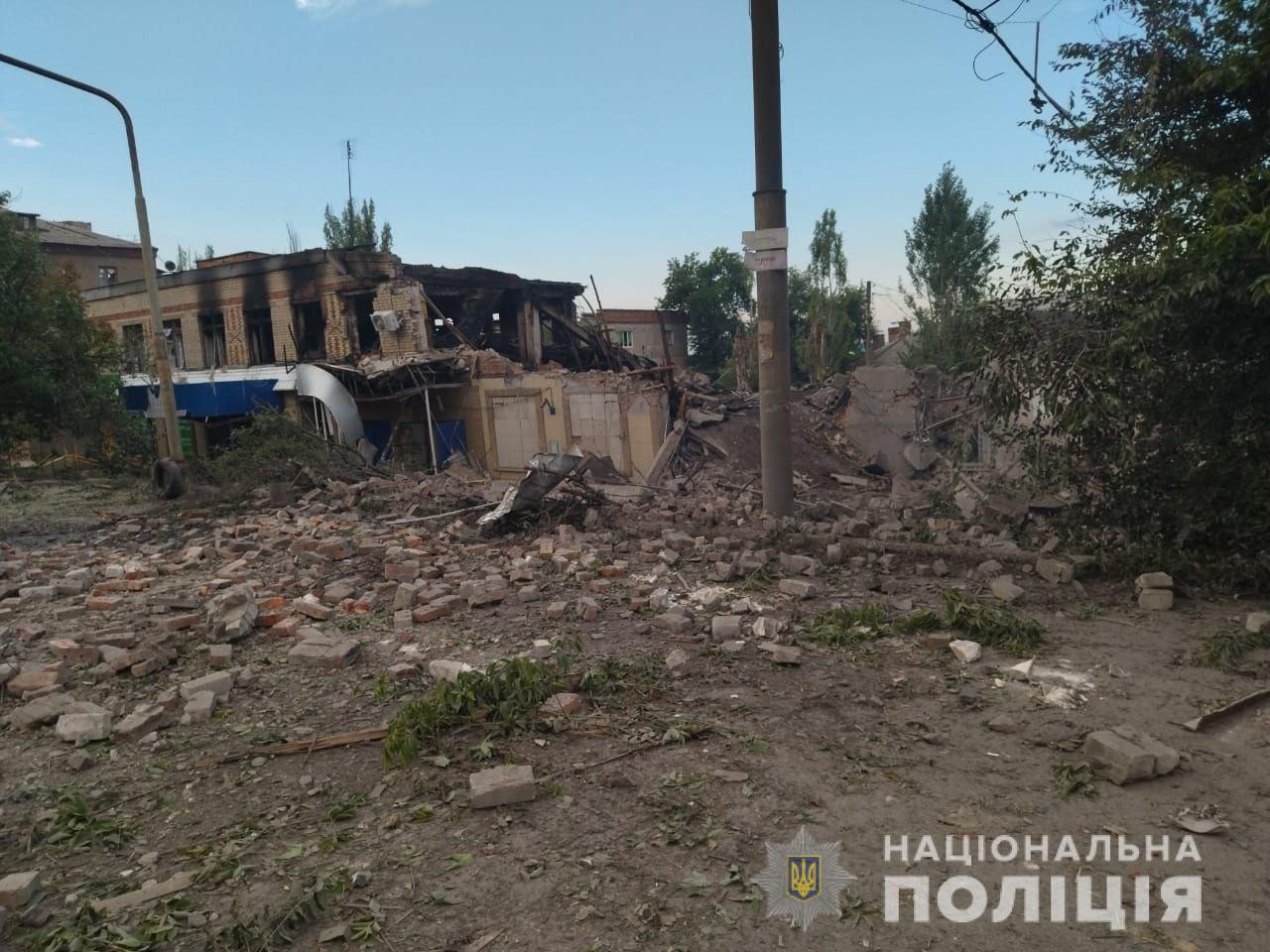 За сутки оккупанты обстреляли 16 населенных пунктов Донетчины и убили 8 человек