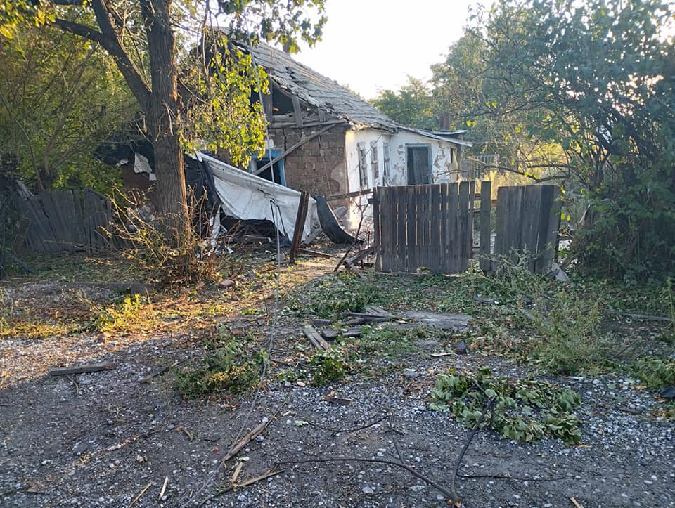 За сутки от обстрелов россиян в Донецкой области погибли 3 гражданских. Били по жилым районам (ФОТО) 9