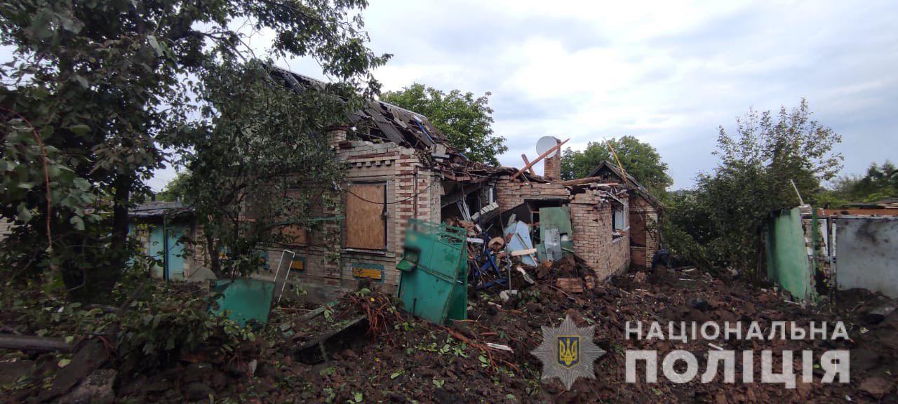 Сутки на Донетчине: россияне убили 5 местных жителей, разрушили несколько десятков домов, две школы и детсад (обновлено) 5