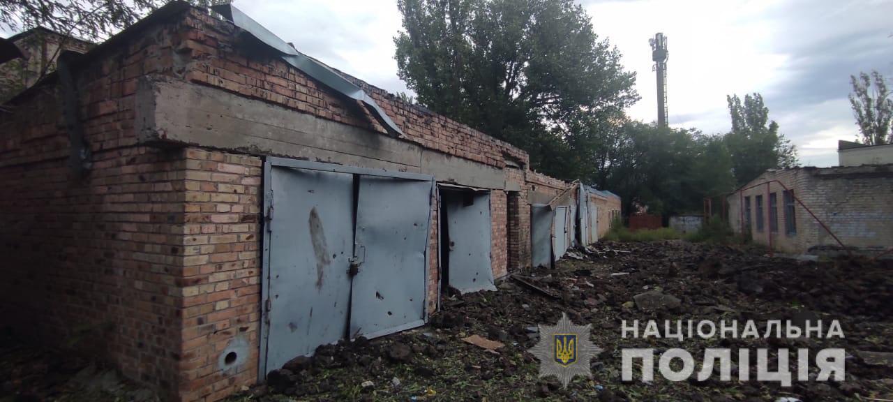 Доба на Донеччині: під російськими обстрілами загинули 3 цивільних, ще 8 поранені (ФОТО) 12