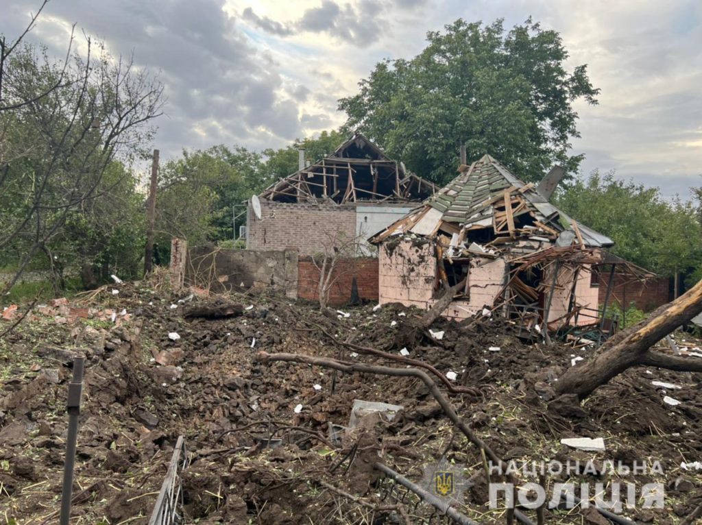 Доба на Донеччині: під російськими обстрілами загинули 3 цивільних, ще 8 поранені (ФОТО)