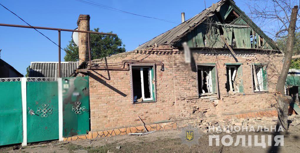 Окупанти обстріляли Донеччину: вбили трьох цивільних і пошкодили залізничні колії (ФОТО) 9