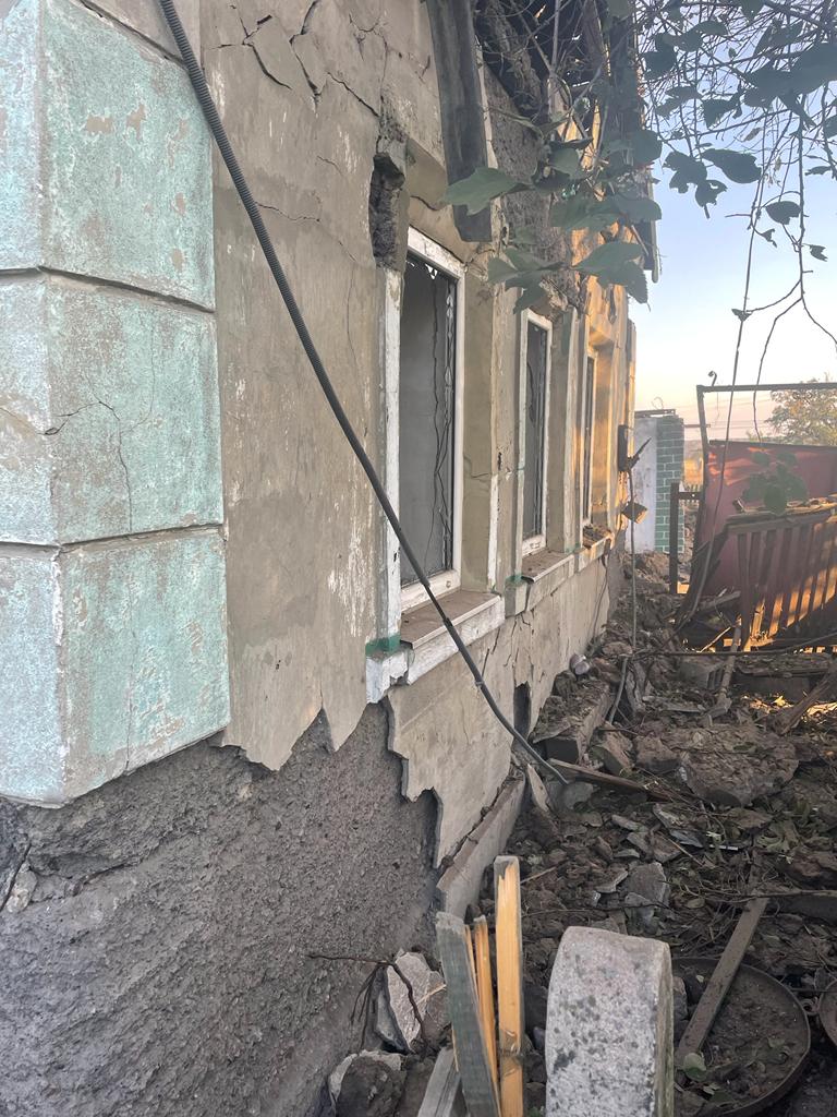 поврежденный частный дом в Донецкой области