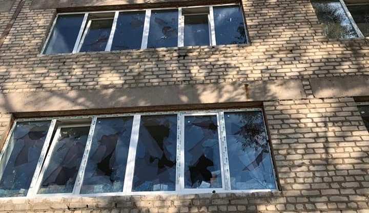 Росіяни обстріляли Торецьк: постраждала лікарня і приватні будинки (ФОТО)