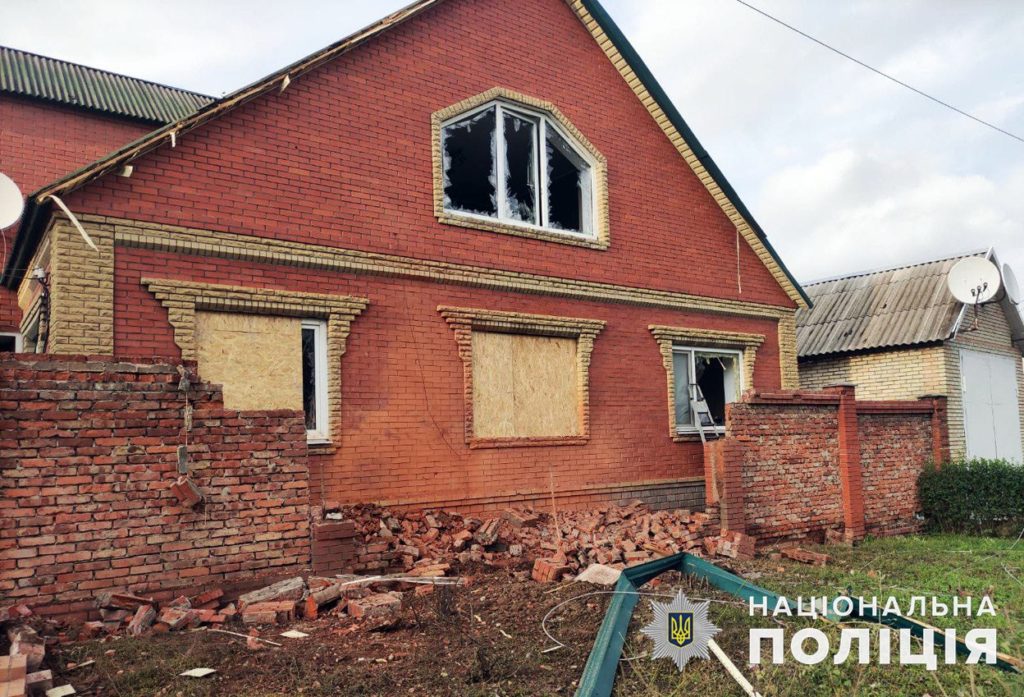 В Донецкой области российские оккупанты повредили частные дома и убили 6 жителей, — ДонОВА (ФОТО)