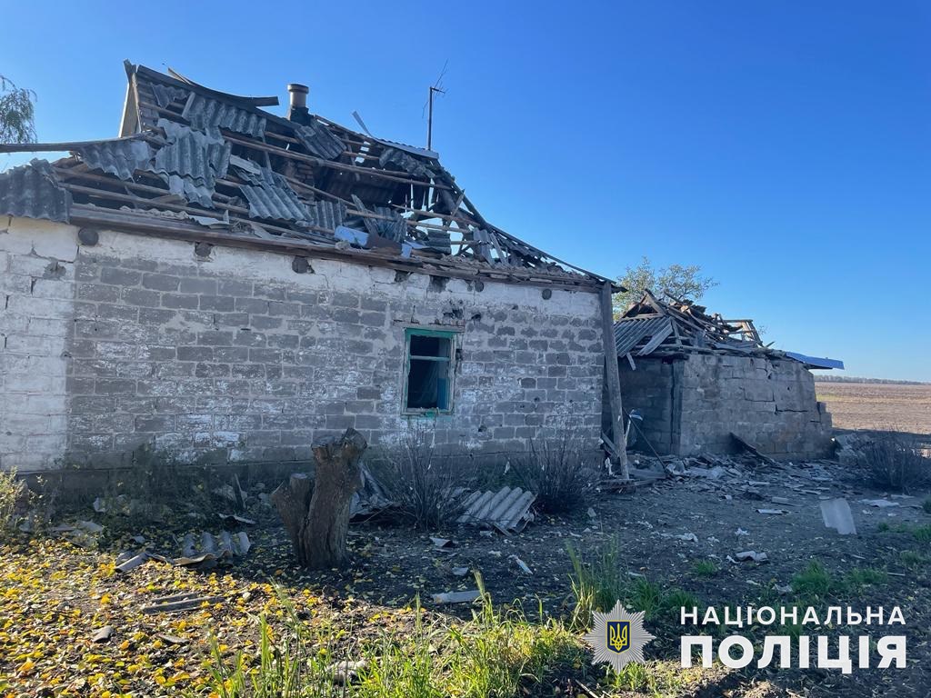 Російська армія за добу 32 рази вдарила по Донеччині: загинули 6 жителів області, постраждала дитина (зведення) 11