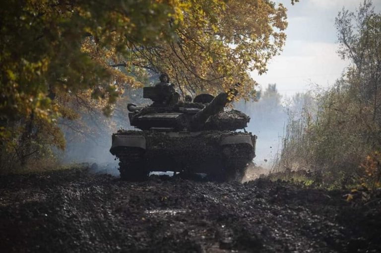 Україна виборює стратегічну ініціативу, а просування “Вагнера” до Бахмута вже безсенсовні, — аналітик (монолог)