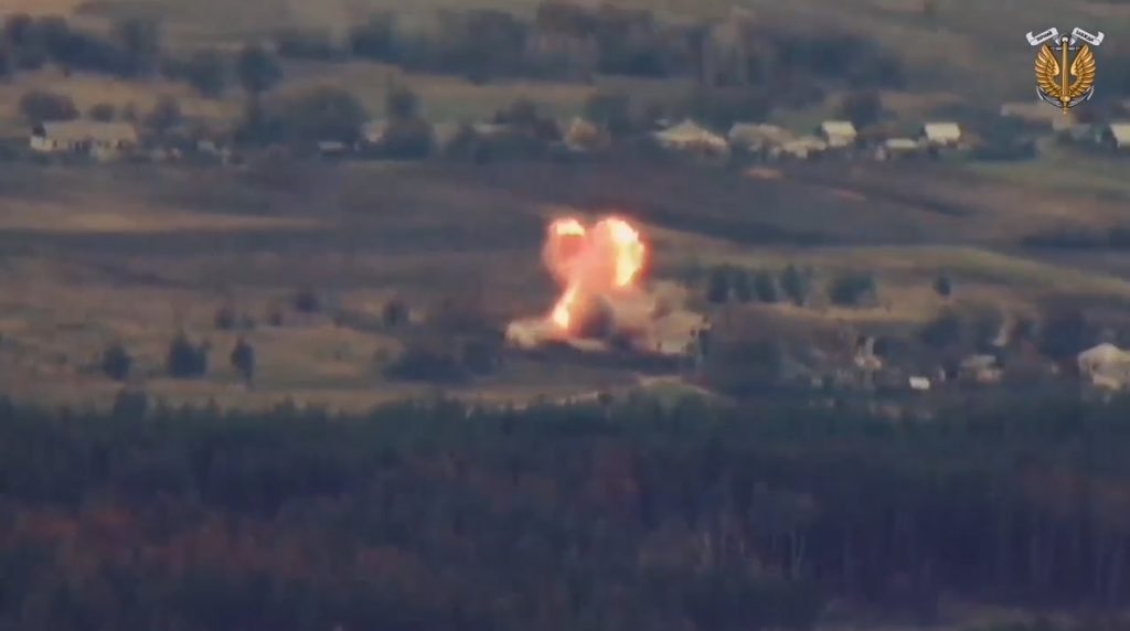 ВСУ уничтожили российский склад с горючим в Луганской области (ВИДЕО)