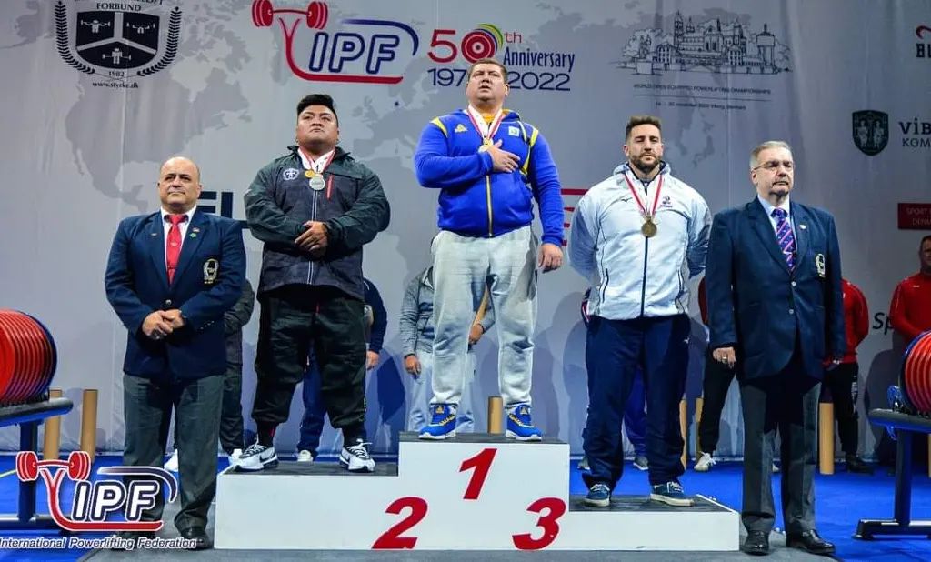 Спортсмен из Краматорска завоевал золотую медаль на чемпионате мира по пауэрлифтингу 3