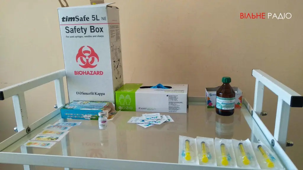 Мешканців Торецької громади запрошують зробити бустерну дозу проти COVID-19 (адреси пунктів вакцинації)