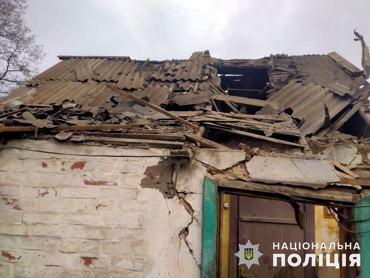 Доба на Донеччині: окупанти обстріляли 7 населених пунктів, убили й поранили цивільних мешканців 9