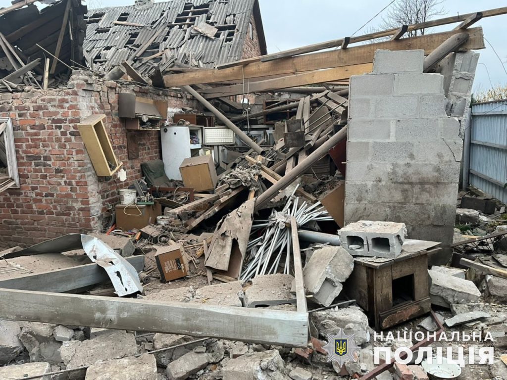 10 листопада росіяни обстріляли 9 населених пунктів Донеччини, вбили та поранили 7 жителів
