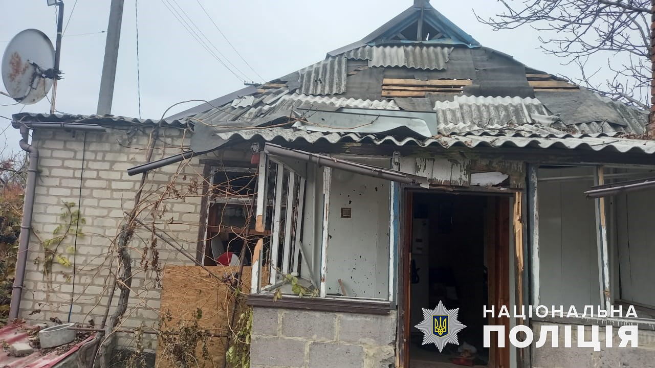 Погибли два человека: за минувшие сутки оккупанты обстреляли 7 населенных пунктов Донетчины (сводка) 6