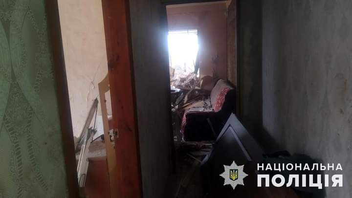 На Донеччині окупанти гатили по житлових будинках, вбили цивільного у Бахмуті (зведення) 3