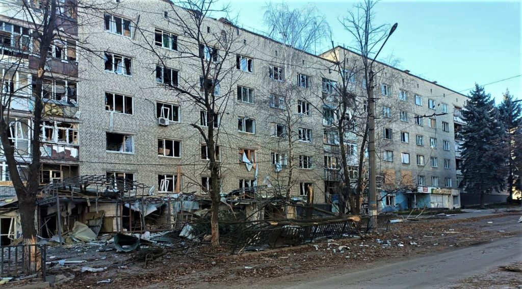 На Донеччині за добу обстрілами пошкодили чи знищили мінімум 28 будівель, є поранені та загиблий (зведення, фото)