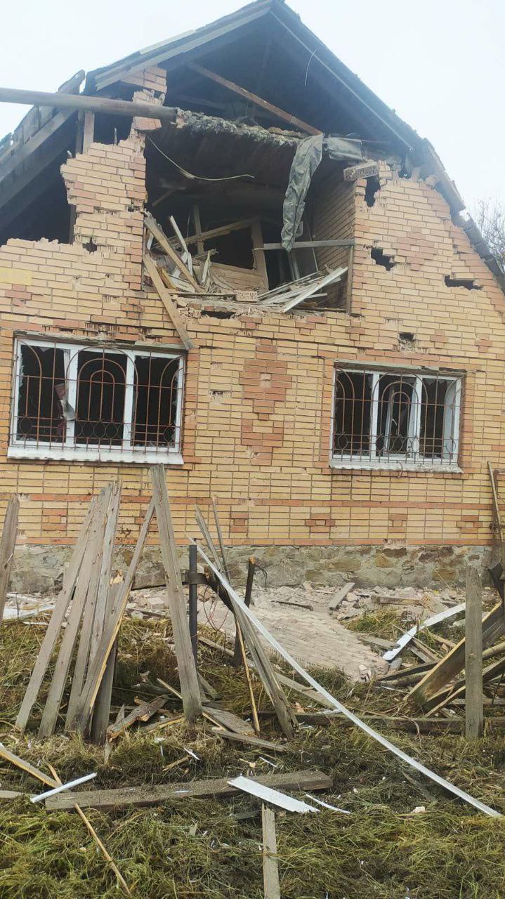обстріляний росіянами приватний будинок в Донецькій області