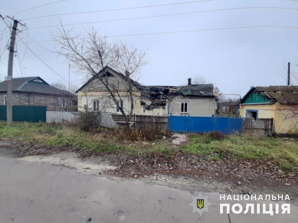 Доба на Донеччині: окупанти обстріляли дитячий майданчик, зруйнували 7 будинків та вбили 2 цивільних (зведення)