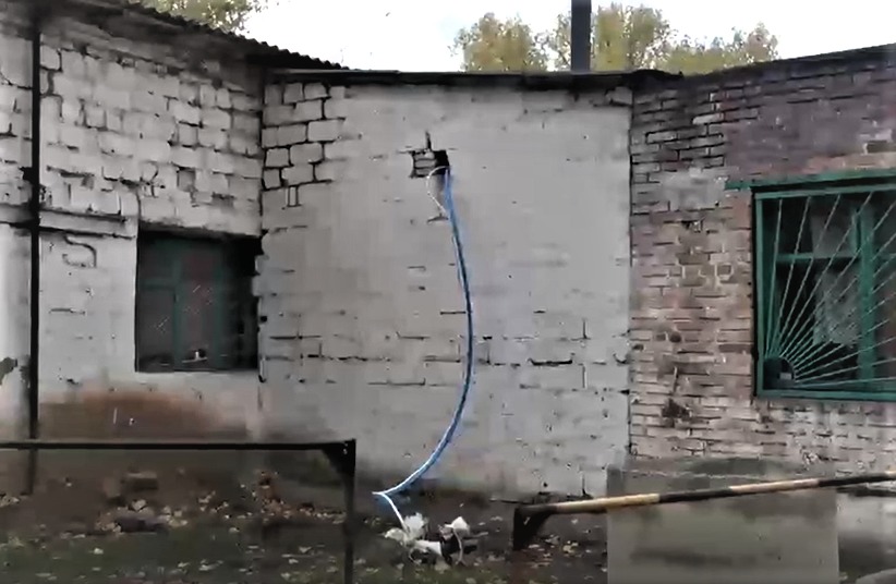 В Донецке возле котельных срочно бурят скважины, чтобы запустить отопление. Поможет ли это (ВИДЕО)