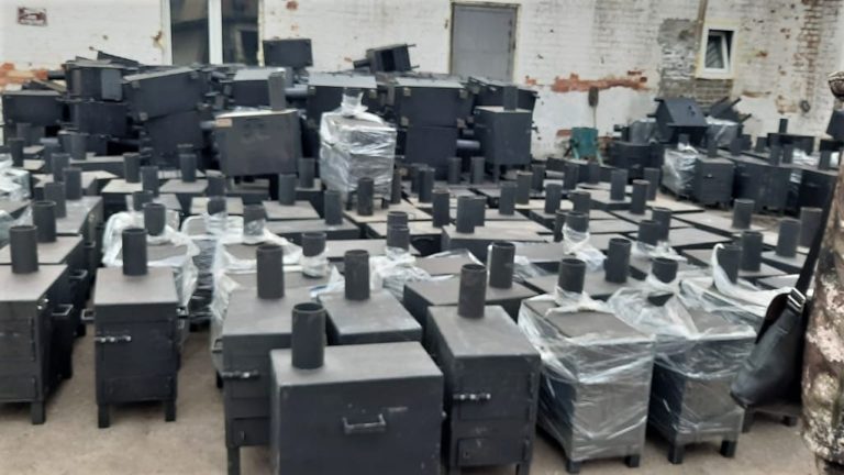 Жителям Дружковской громады предлагают получить буржуйки от волонтеров: как это сделать