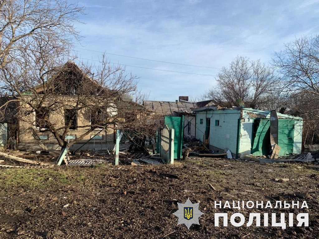 Поранені четверо людей: за добу окупанти обстріляли 11 населених пунктів Донеччини (зведення) 6