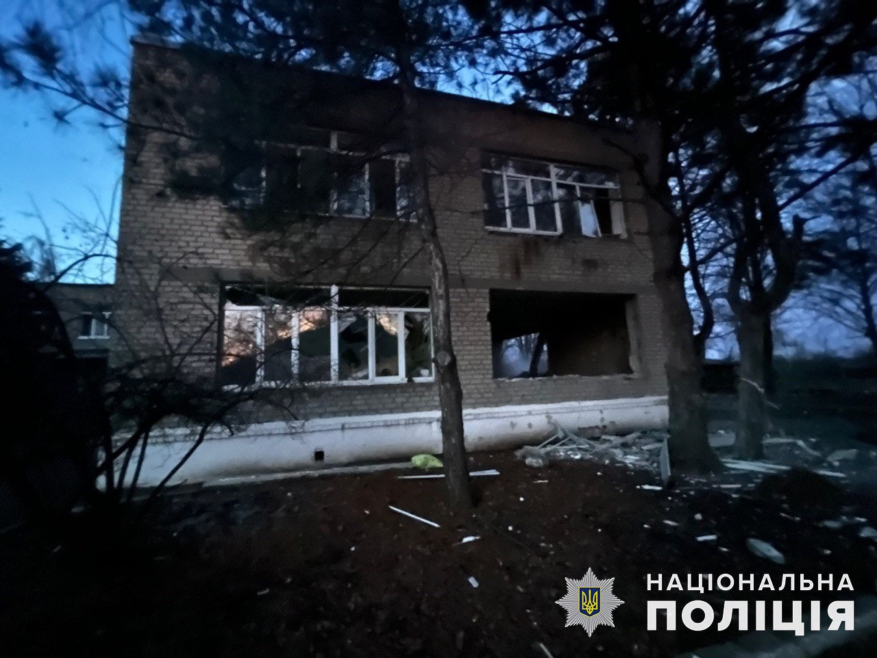 Загинули 4 людей: у четвер росіяни обстріляли 10 населених пунктів Донеччини (зведення) 3