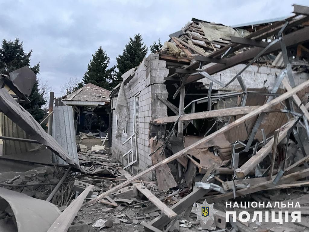 Оккупанты разрушили 50 гражданских объектов на Донетчине: погиб житель Дибровы и двое бахмутчан (сводка) 1