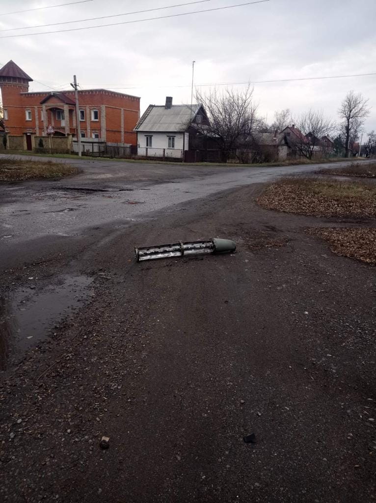 Оккупанты обстреляли Горняк: погибли 2 людей, еще 10 были ранены (ФОТО) (ОБНОВЛЕНО) 3