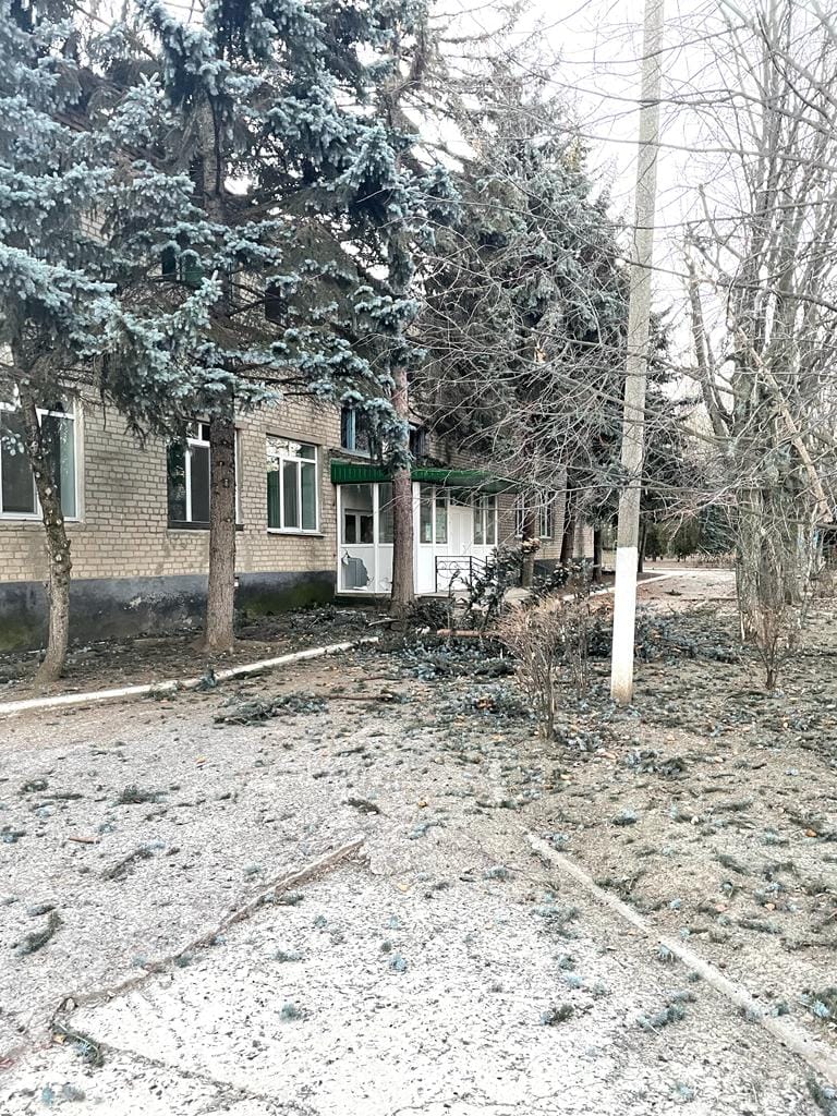 Под огнем россиян в Донецкой области — снова жилые дома и детсады. Ранены 2 местных (сводка) 7
