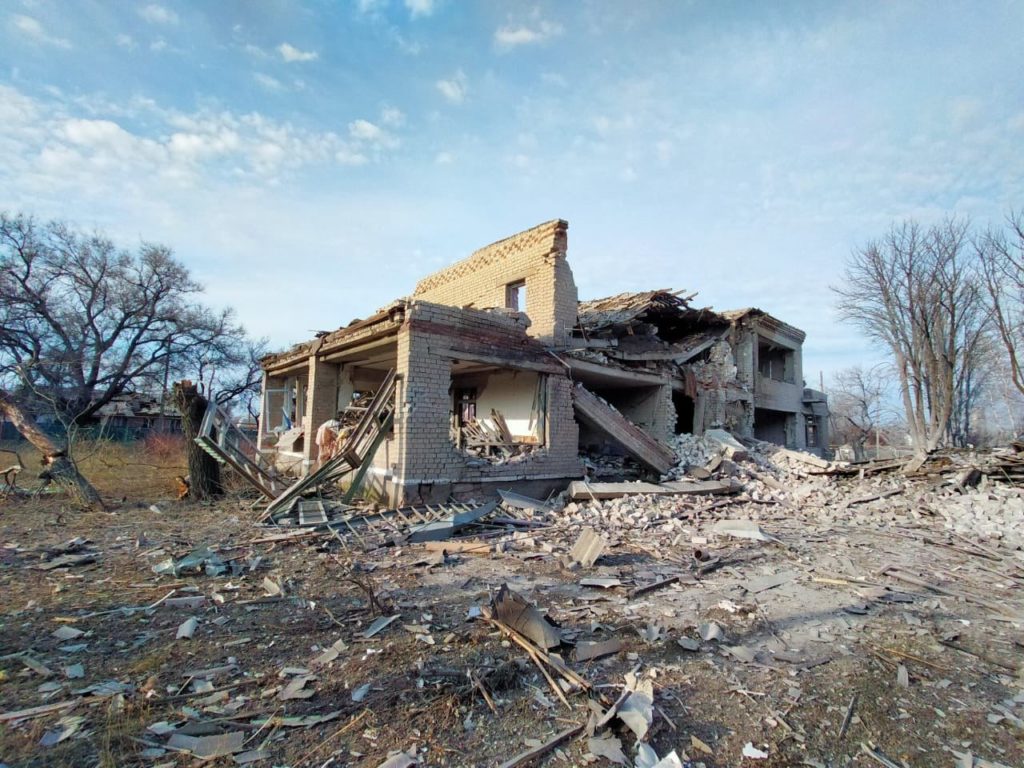 Окупанти зруйнували вже мінімум 278 дитсадків у Донецькій області