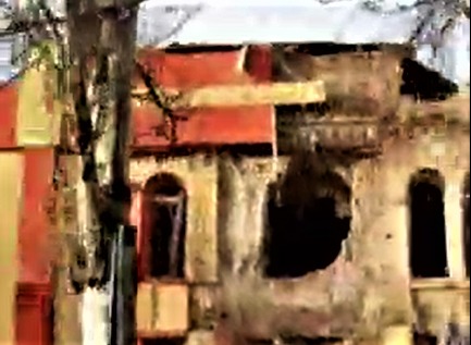 В Бахмуте россияне уничтожили еще 2 старинных памятника – здание синагоги и волостной управы (ФОТО, ВИДЕО)